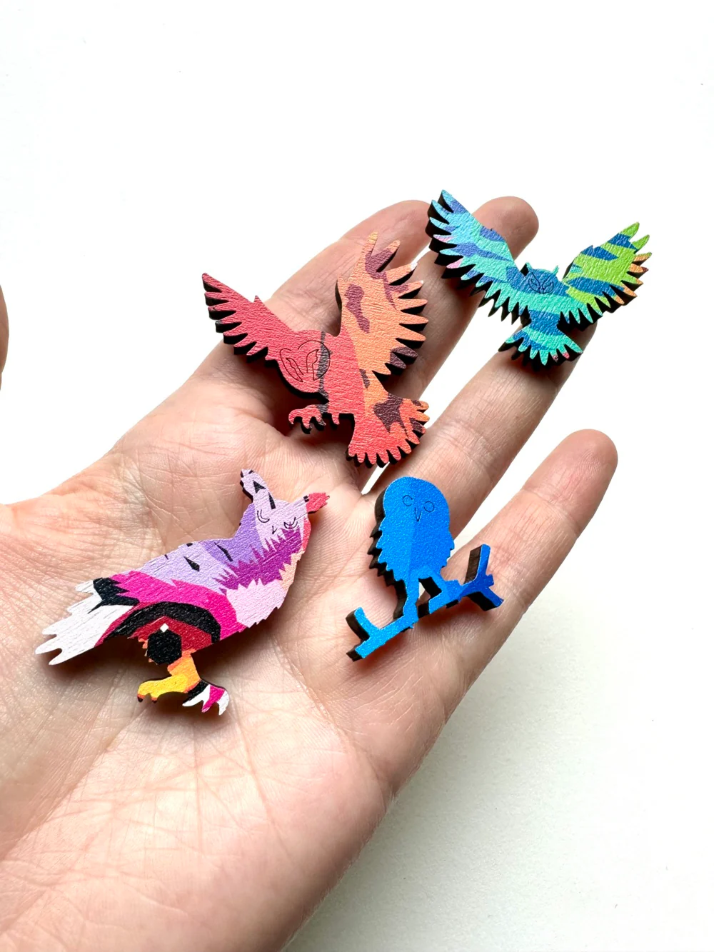A Hoot of Many Colors Puzzle - Image 5